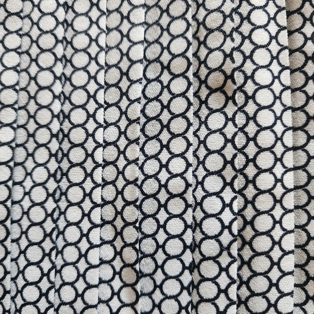Max Studio London Black and Off White Pleated Skirt - Picture 7 of 13
